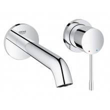 Grifo de lavabo mural M Grohe Essence