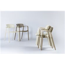 Set de 2 sillas apilables en chocolate Toledo...