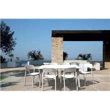 Set de 4 sillas blancas apilables Ona Resol