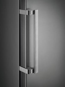 Frigorífico Vertical AEG RKB738E5MX CustomFlex de 186 cm Inox No Frost Cooling 360º A++ - 2