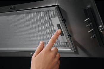 Campana decorativa de Pared Electrolux LFV319K Negra de 90 cm con 3 Niveles de potencia Máx 600 m³/h Clase C - 4