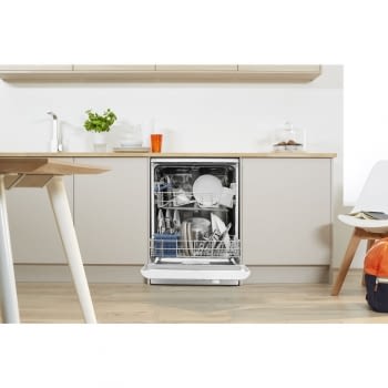 INDESIT DFG 26B1 EU LAVAVAJILLAS BLANCO 13 SERVICIOS 49dB A+ - 4