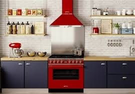 CAMPANA DECORATIVA ROJA 90CM SMEG KPF9RD PORTOFINO 815m3/hora