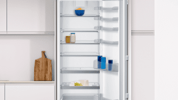 Frigorífico Integrable 1 puerta de 177.5 x 56 cm | cajón ExtraFresh Comfort | Puerta Fija | Clase A++