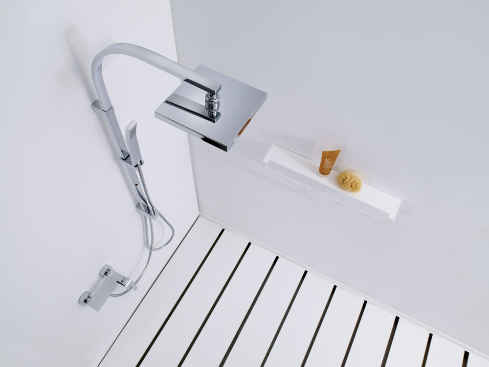 UNIVERSE CUADRO SHOWER SYSTEM