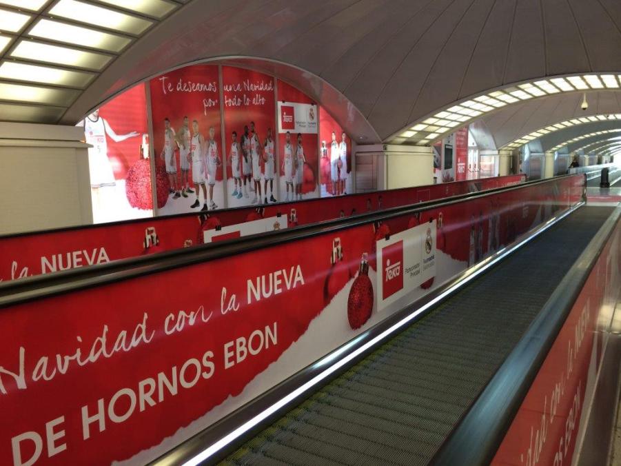 Teka en la estación de Atocha por Navidad