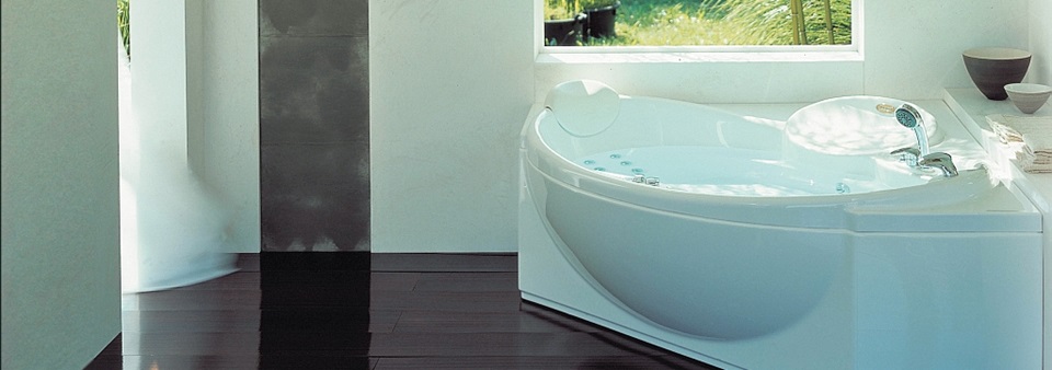 Celtia Whirlpool Bath header