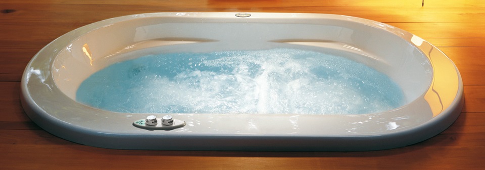 Opalia Whirlpool Bath