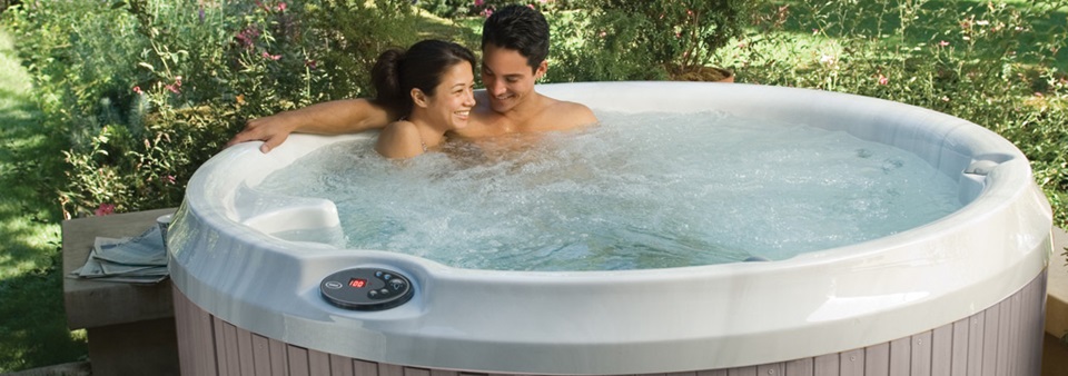 J 210 Hot Tub Lifestyle header