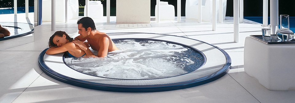 Alimia Experience Hot Tub