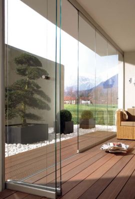 Exteriores