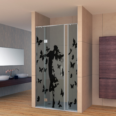 Mampara de vidrio con figura decorativa en negro