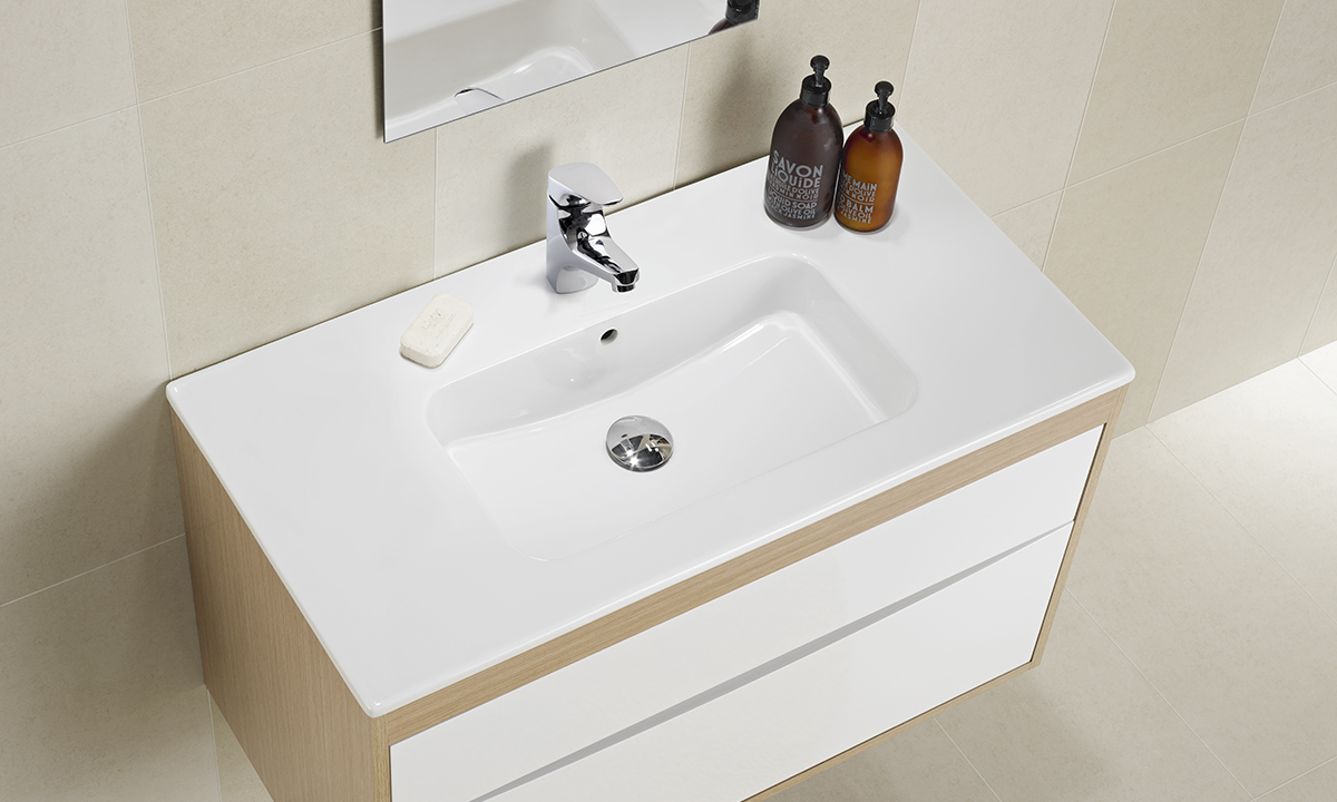 Lavabo à poser sur meuble 101x46cm.