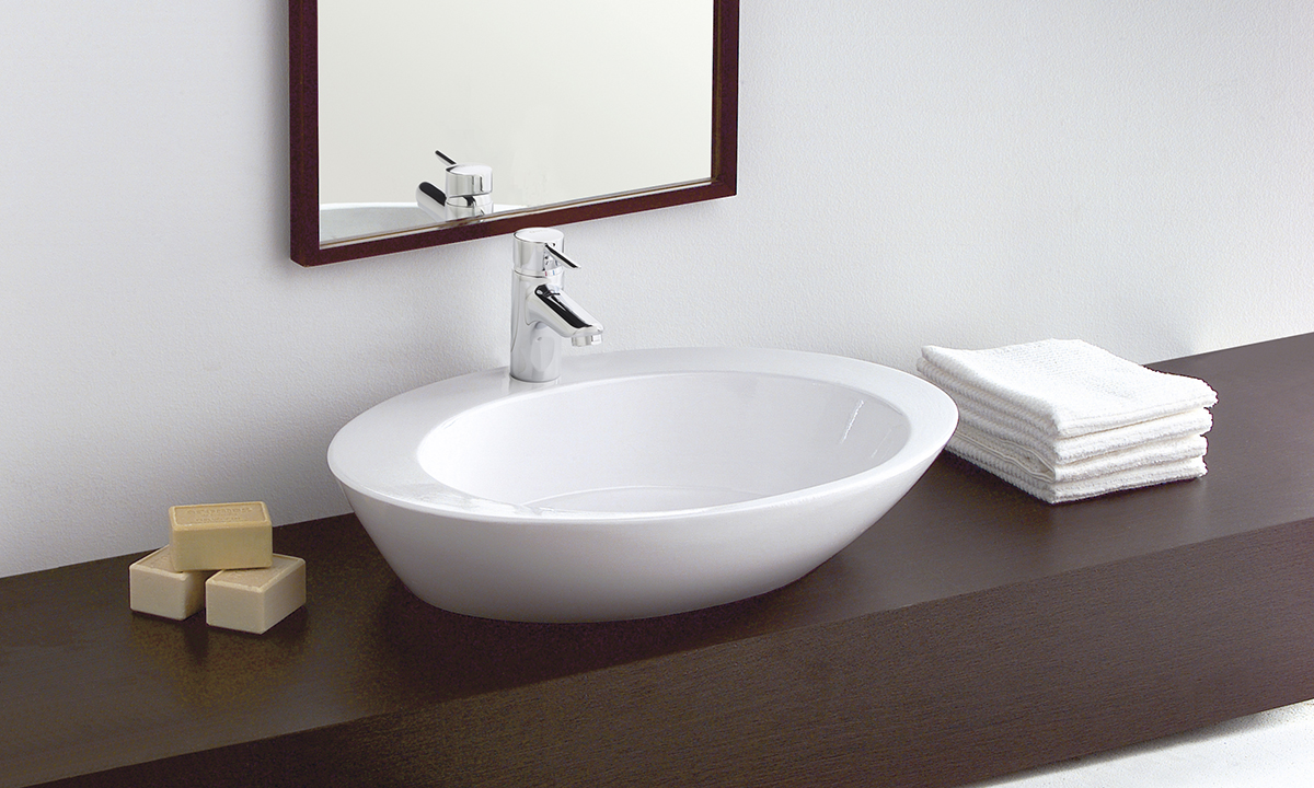 Lavabo à poser 61x46 cm.