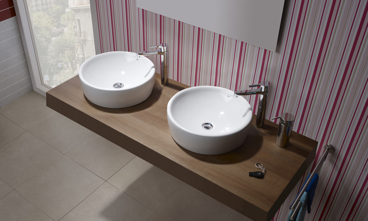 Lavabo à poser Ø 45 cm.