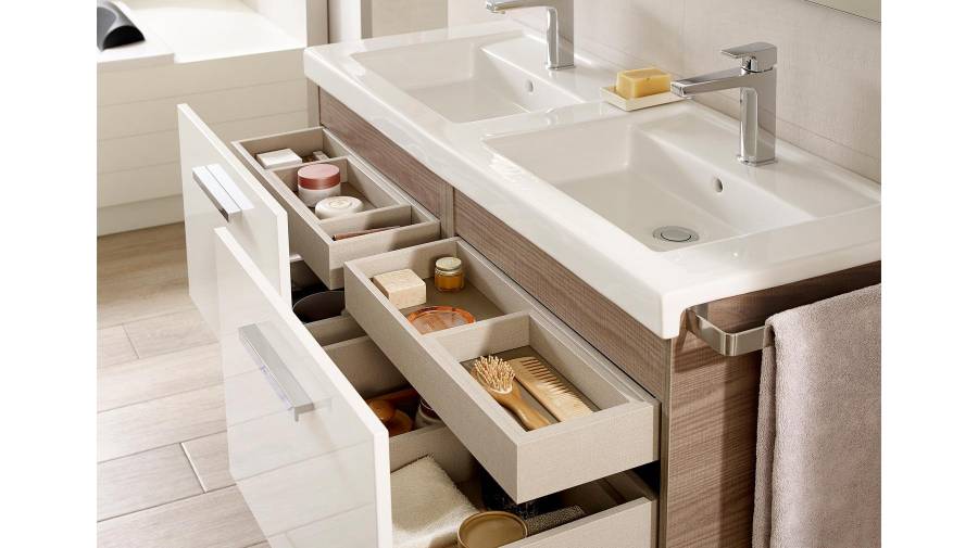 Mueble de gran capacidad Prisma de Roca
