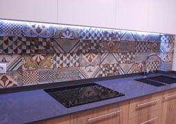 Cocina decorada con base decor Padua de la serie Esenzia