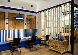 Restaurante decorado con la colección Estil Antic