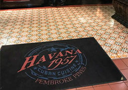 Restaurante decorado con la serie Victorian