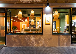 Restaurante decorado con la colección Artigiano