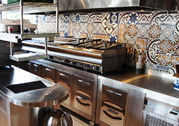 Cocina restaurante rinas bbq