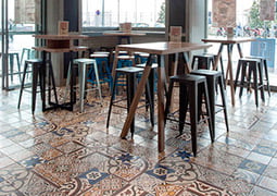 Interior restaurante rinas bbq