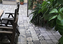 Terraza decorada con la colección Norland