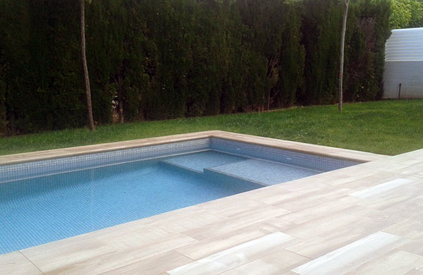 Natura, el gres extrusionado efecto madera perfecto para terrazas 3 piscina gres extrusionado efecto madera